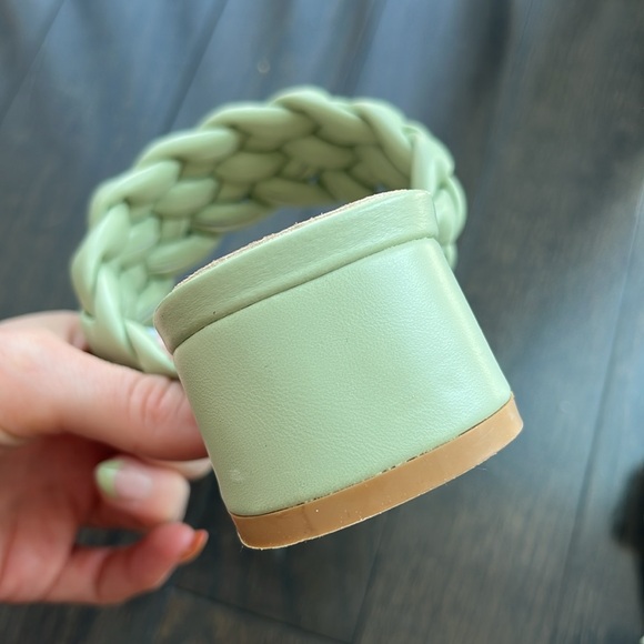 Never worn- Mint green braided sandals - Picture 2 of 4
